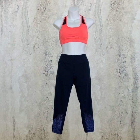 Forever21 Pink & Black Mesh Sports Bra - Picture 3 of 10